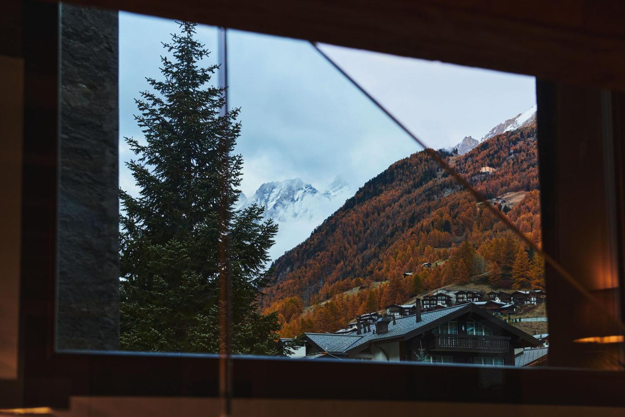 Schloss Zermatt - Cbd & Adaptogenic Spa And Sport Hotel Екстер'єр фото