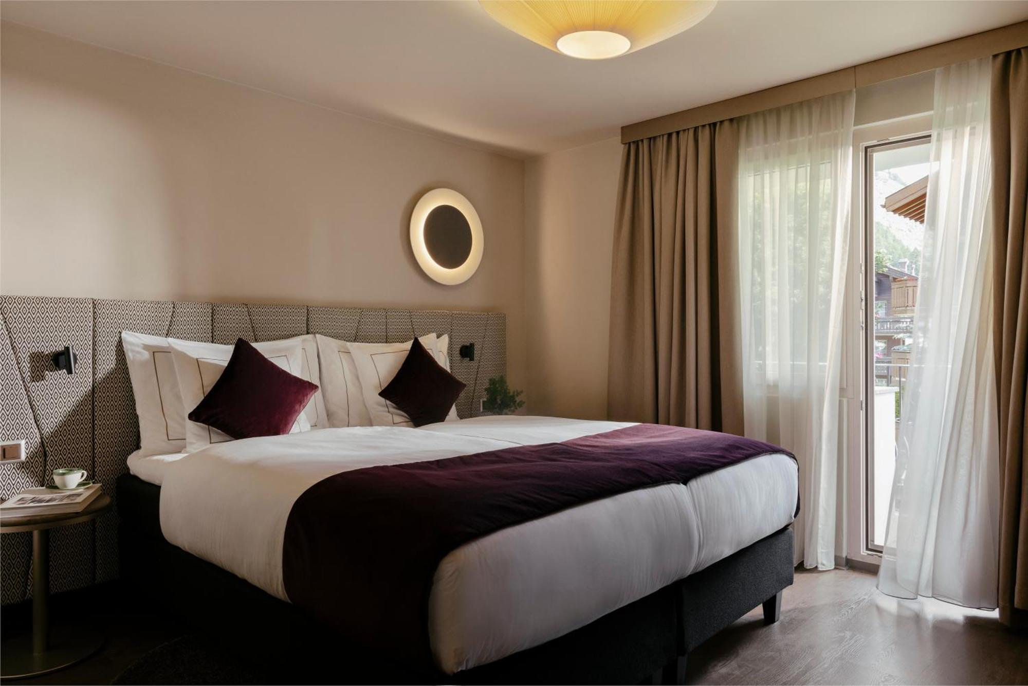Schloss Zermatt - Cbd & Adaptogenic Spa And Sport Hotel Екстер'єр фото
