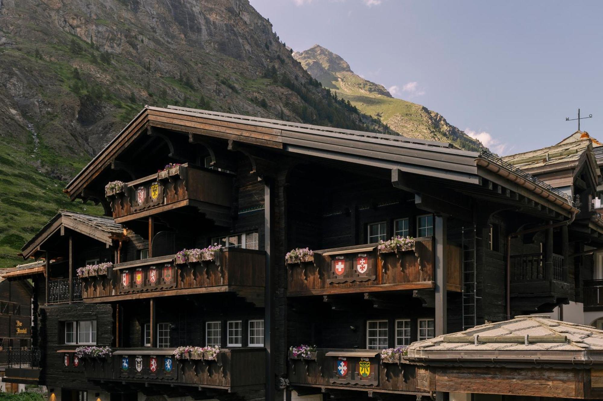 Schloss Zermatt - Cbd & Adaptogenic Spa And Sport Hotel Екстер'єр фото